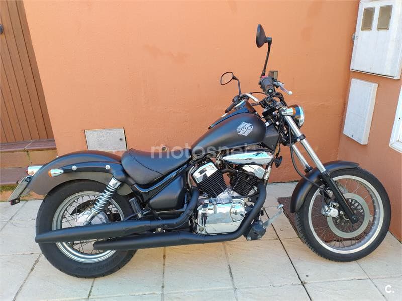 Suzuki Intruder 250 – Vista 2