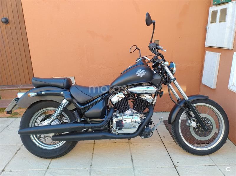 Suzuki Intruder 250 – Vista 3