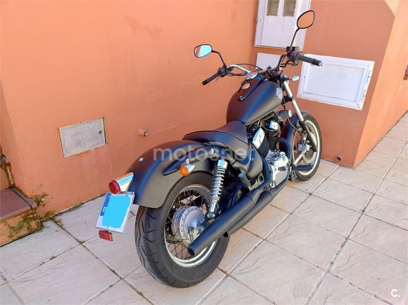 Suzuki Intruder 250 – Vista 6