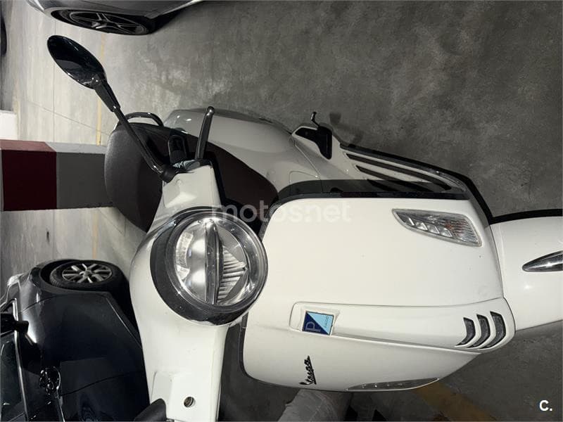 Vespa Primavera – Vista 18