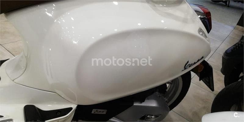 Vespa Primavera – Vista 4