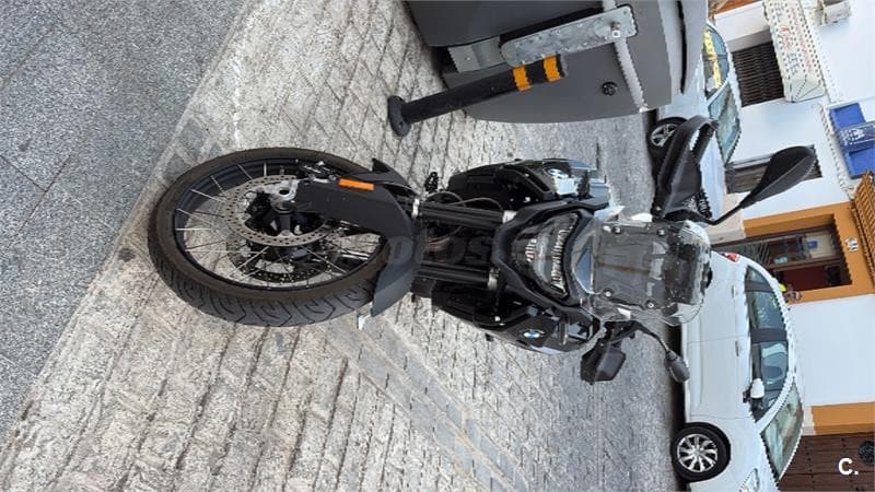 BMW F 900 GS – Vista 1