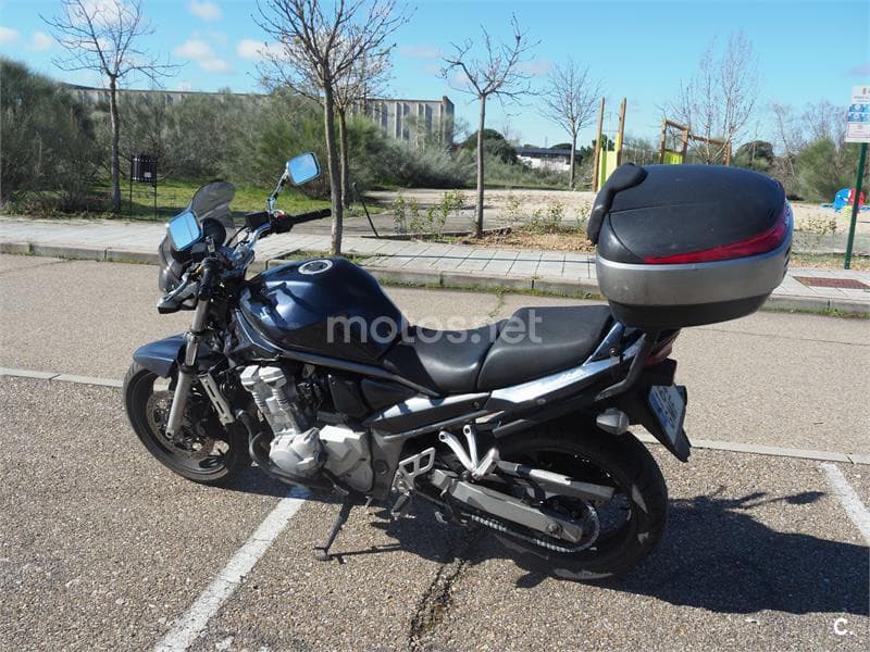 Suzuki Bandit 650 – Vista 1