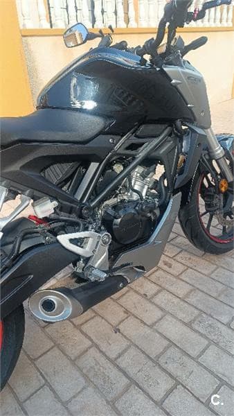 Honda CB 125 – Vista 4