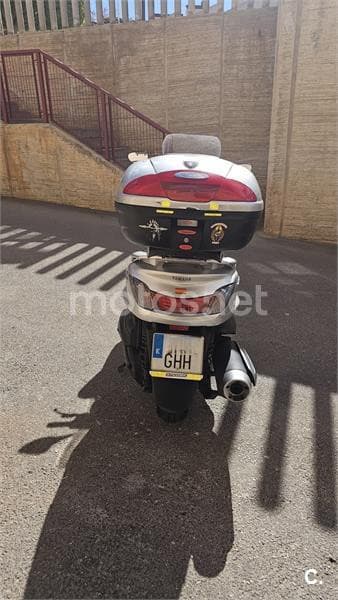 Yamaha YP Majesty 400 2000 € 2008 Alicante - 4