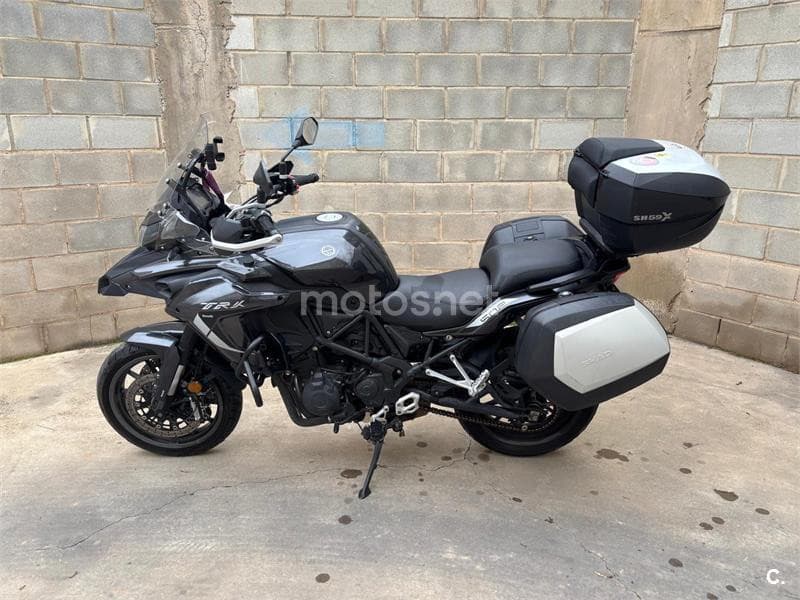 Benelli TRK 502 – Vista 1