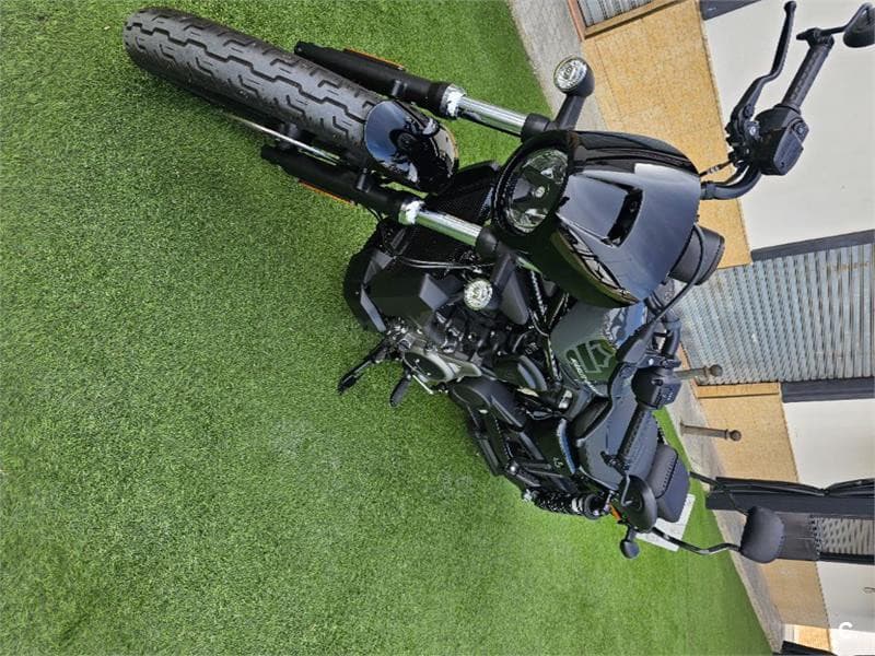 Harley-Davidson Nightster – Vista 3