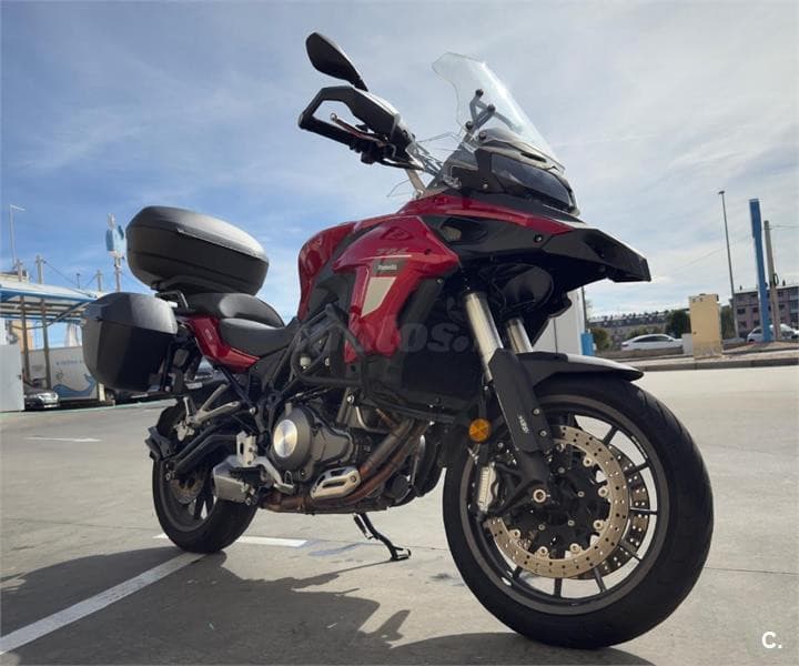 Benelli TRK 502 – Vista 1