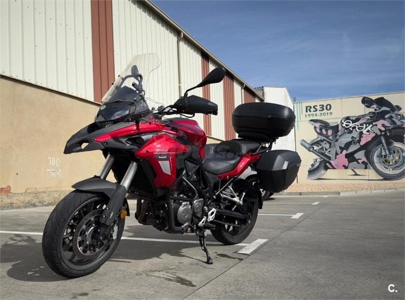 Benelli TRK 502 – Vista 2