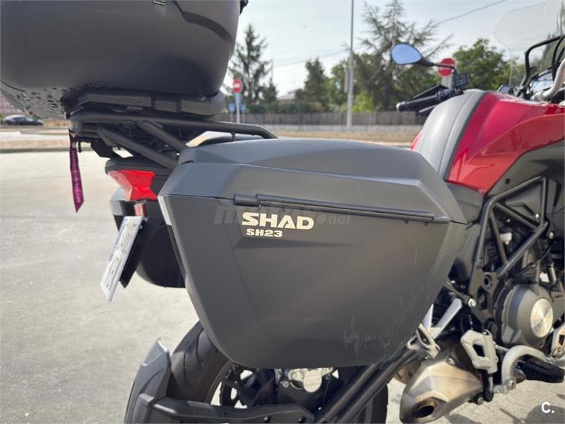 Benelli TRK 502 – Vista 11