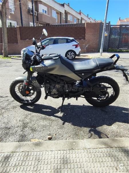 Husqvarna Svartpilen 401 – Vista 1