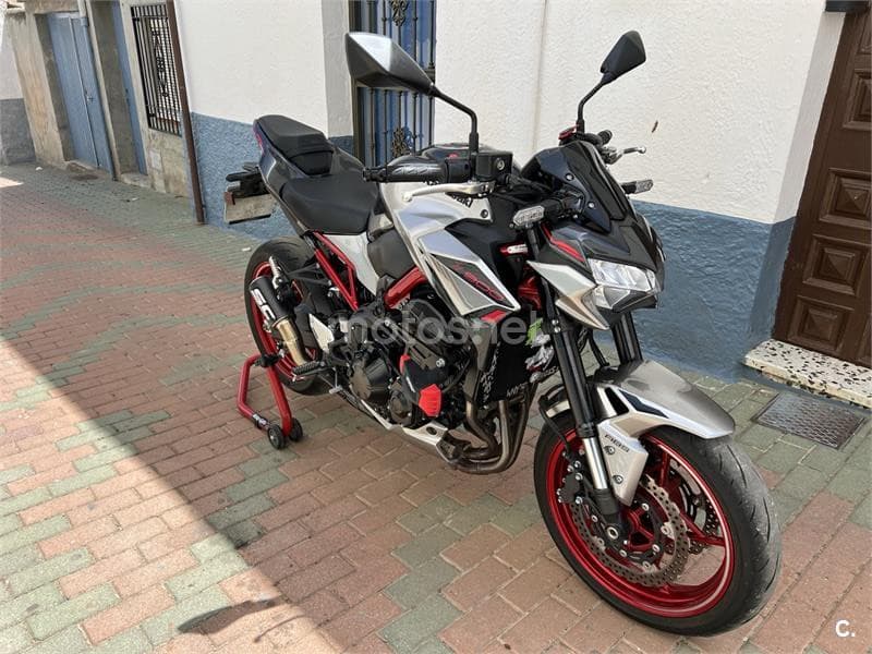 Kawasaki Z 900 – Vista 1
