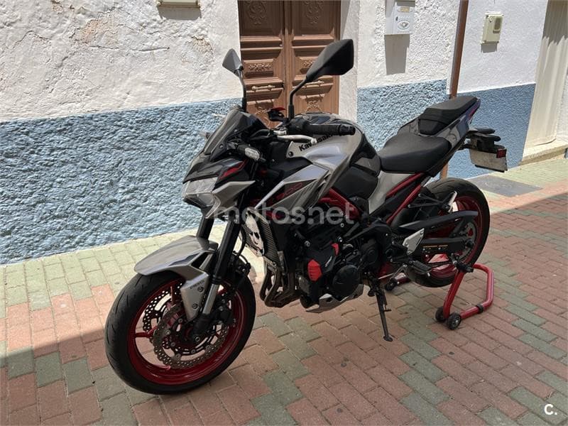 Kawasaki Z 900 – Vista 3