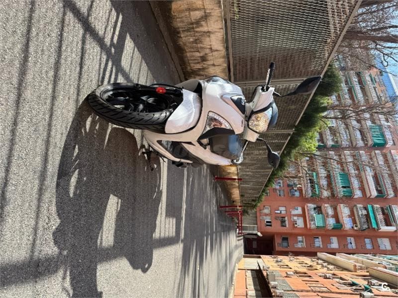 SYM Symphony ST 125 – Vista 5