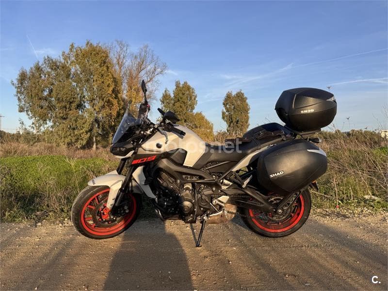 Yamaha MT 09 – Vista 2