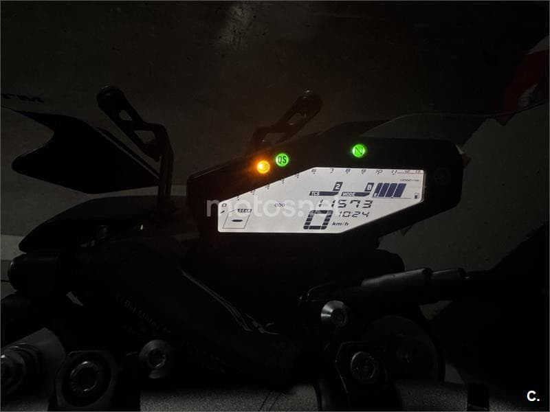 Yamaha MT 09 – Vista 4