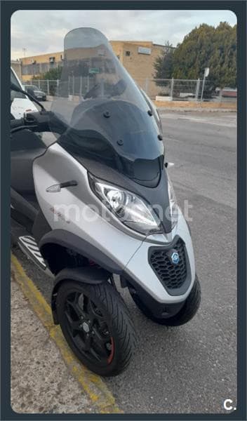 Piaggio MP3 – Vista 3