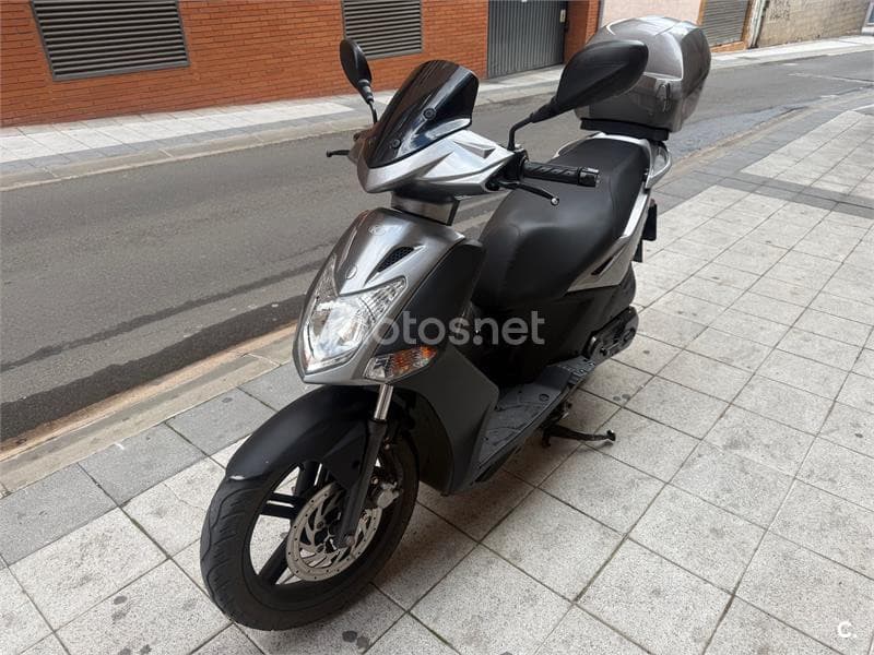 Kymco Agility CITY 125 – Vista 3