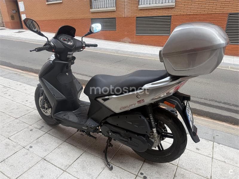 Kymco Agility CITY 125 – Vista 6