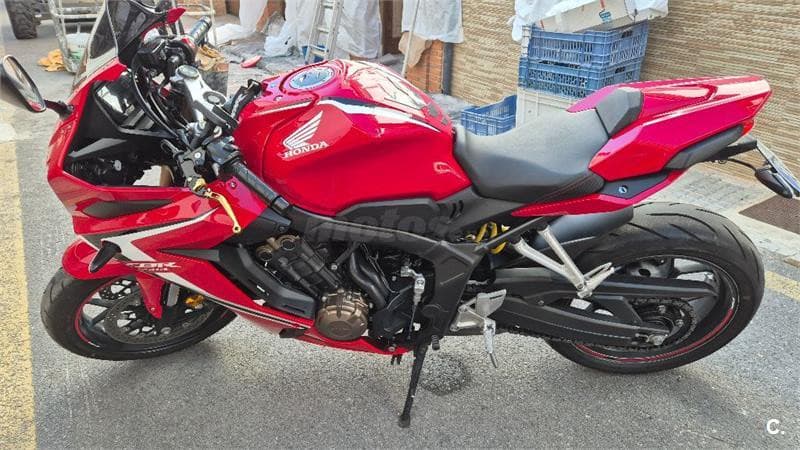 Honda CBR 650 R – Vista 3