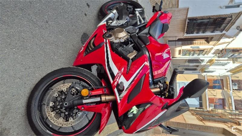 Honda CBR 650 R – Vista 4