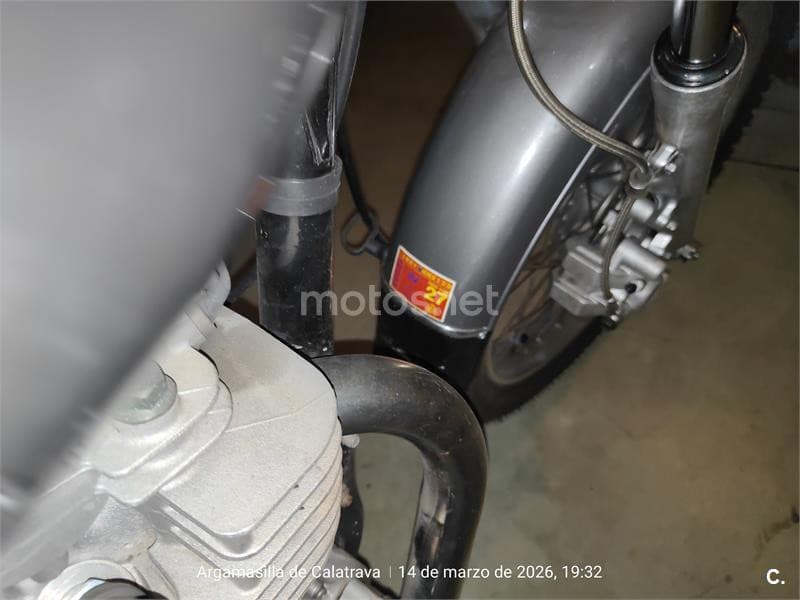 Yamaha SR 250 Classic – Vista 1