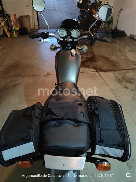 Yamaha SR 250 Classic – Vista 3