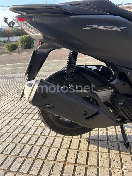 Honda PCX 125 – Vista 5