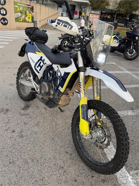 Husqvarna 701 Enduro – Vista 1