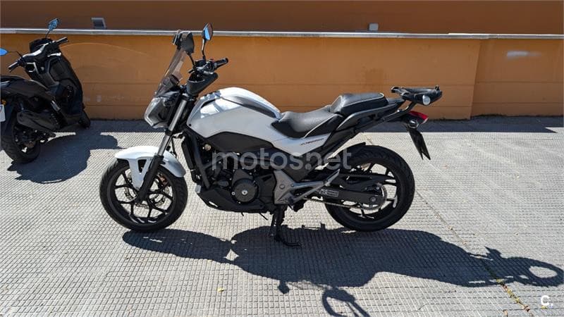 Honda NC 750 S – Vista 4