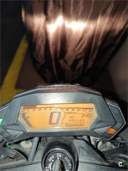 Kawasaki Z 125 – Vista 4