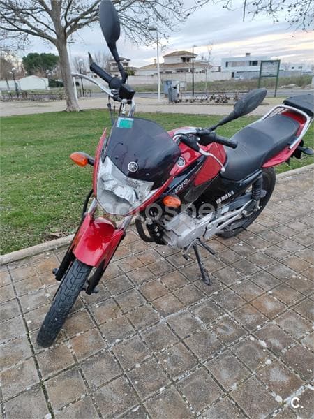 Yamaha YBR 125 – Vista 3