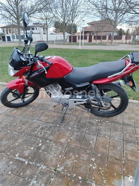 Yamaha YBR 125 – Vista 4