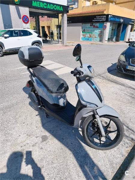 Piaggio LIBERTY – Vista 3