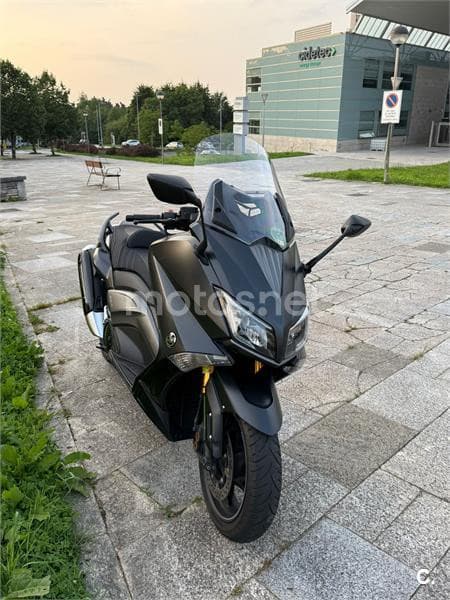 Yamaha TMAX 530 – Vista 3