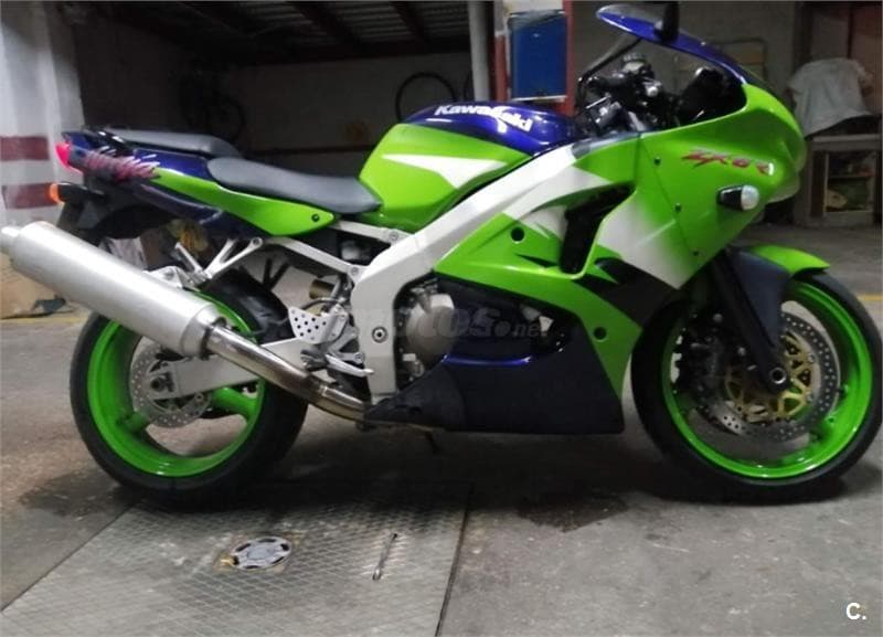 Kawasaki ZX 6R NINJA 98 – Vista 1