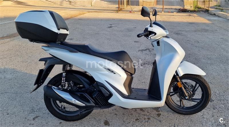 Honda SH125i – Vista 1