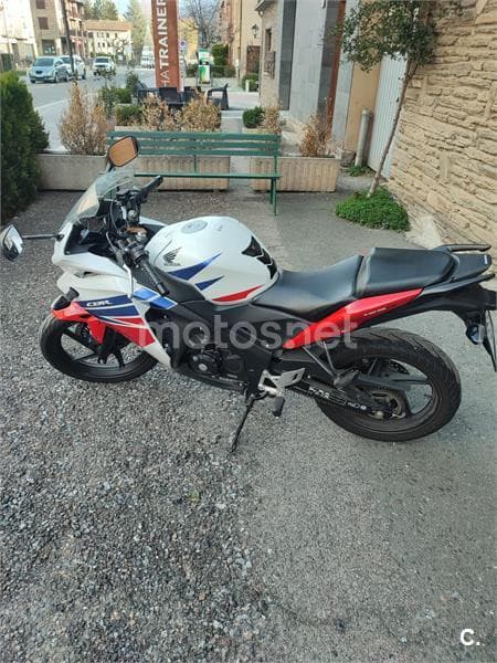 Honda CBR 125R – Vista 3