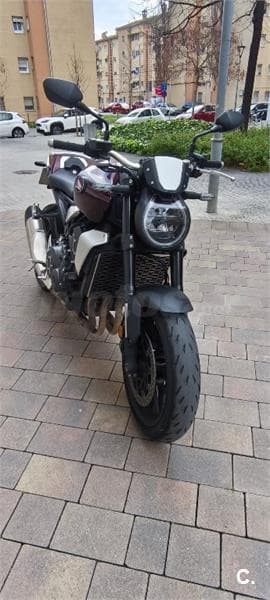 Honda CB 1000R – Vista 3