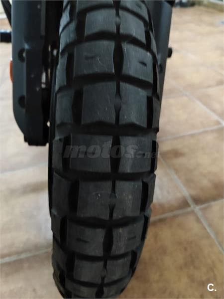 Husqvarna Svartpilen 401 – Vista 9