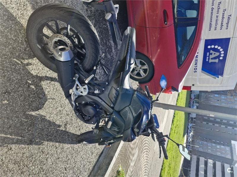 Yamaha MT-125 – Vista 5