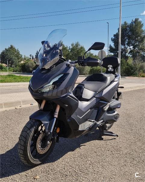 Honda ADV 350 – Vista 2