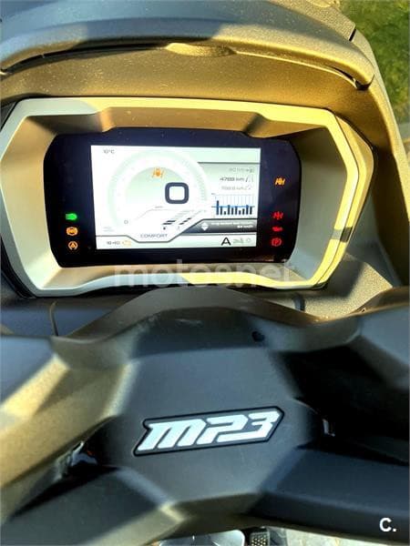 Piaggio MP3 – Vista 5