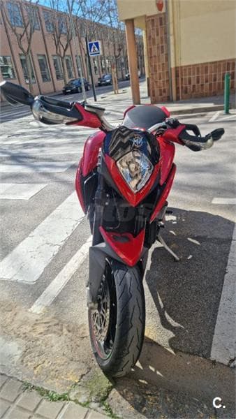 MV Agusta Rivale 800 – Vista 5