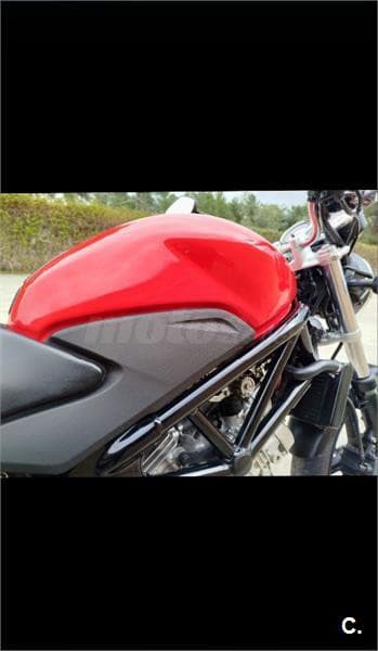 Honda VTR 250 – Vista 2