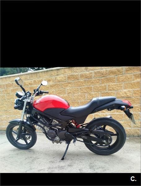 Honda VTR 250 – Vista 9