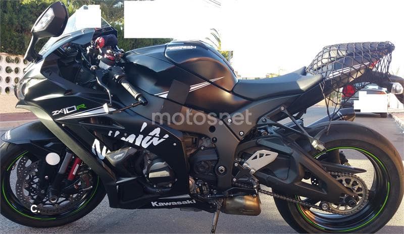 Kawasaki ZX 10R – Vista 2