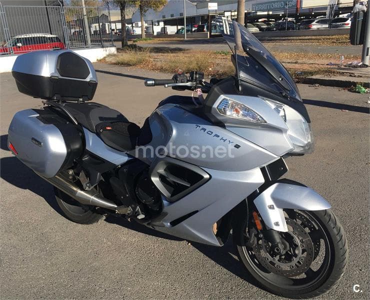 Triumph Trophy SE 6900 € 2014 Granada - 3