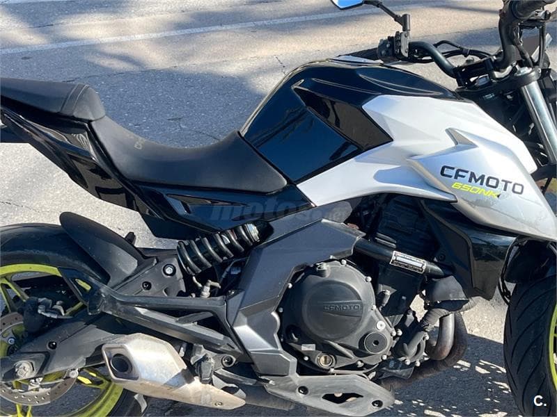 CFMOTO 650 NK – Vista 9