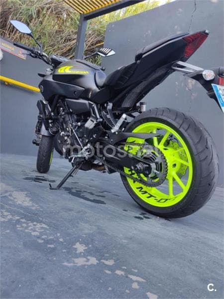 Yamaha MT-07 – Vista 4